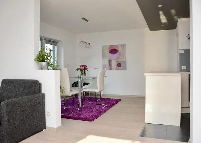 Pirhofer アパート *